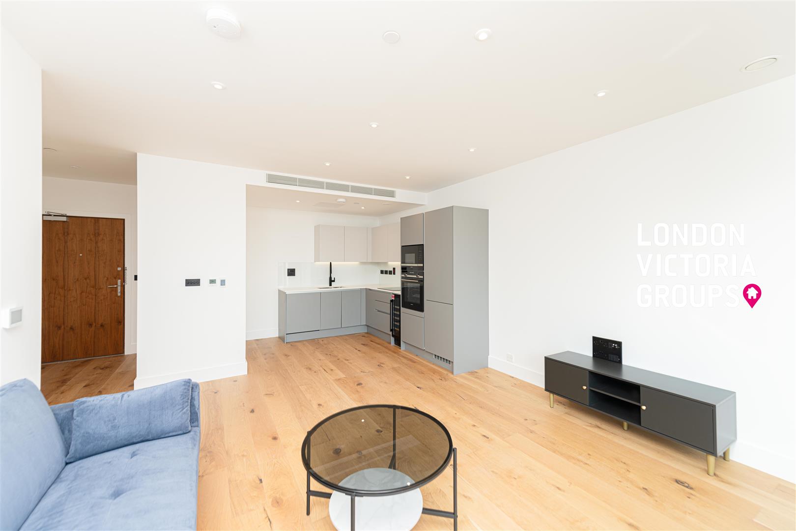 1 bed property in Horatio Apartments, 2 Graphite Square, LONDON